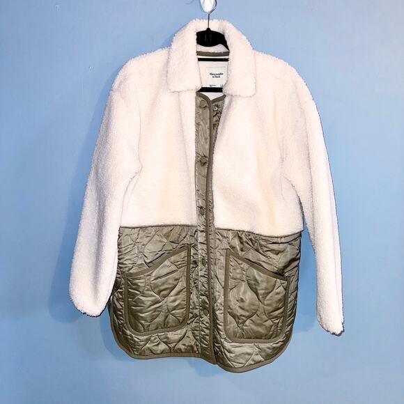 Abercrombie & Fitch Quilted Sherpa jacket coat L NWT - Picture 7 of 9